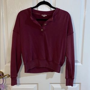 American Eagle Cropped Long Sleeve Top